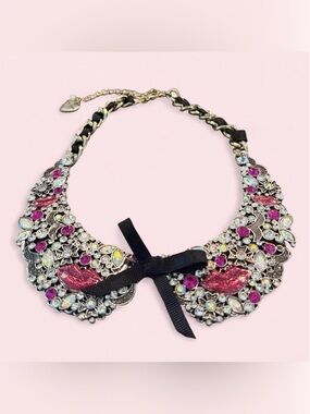 Rare Vintage Betsey Johnson Lips Film Noir Statement Collar Bib Necklace